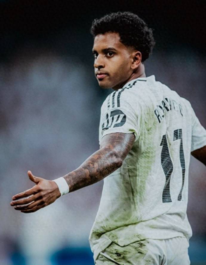 皇马甩卖罗德里戈？利物浦1亿求购，买他比努涅斯更亏？