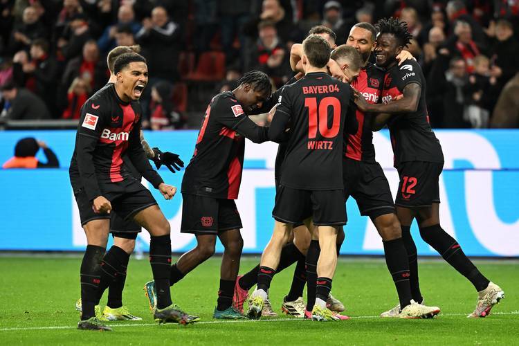 德甲焦点爆冷预警！勒沃库森主场死磕法兰克福，榜眼能否客场延续强势